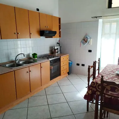 Apartment Stanza 72 *
